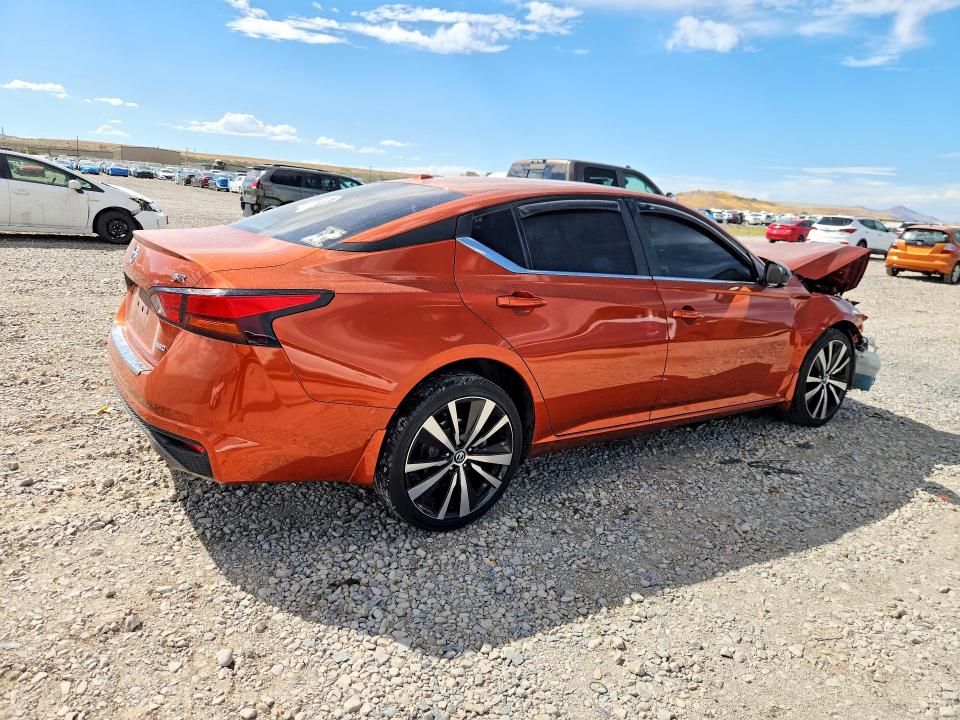 Продаж на аукціоні авто 2021 Nissan Altima, vin: 1N4BL4CW5MN377493, номер лоту: 65157926