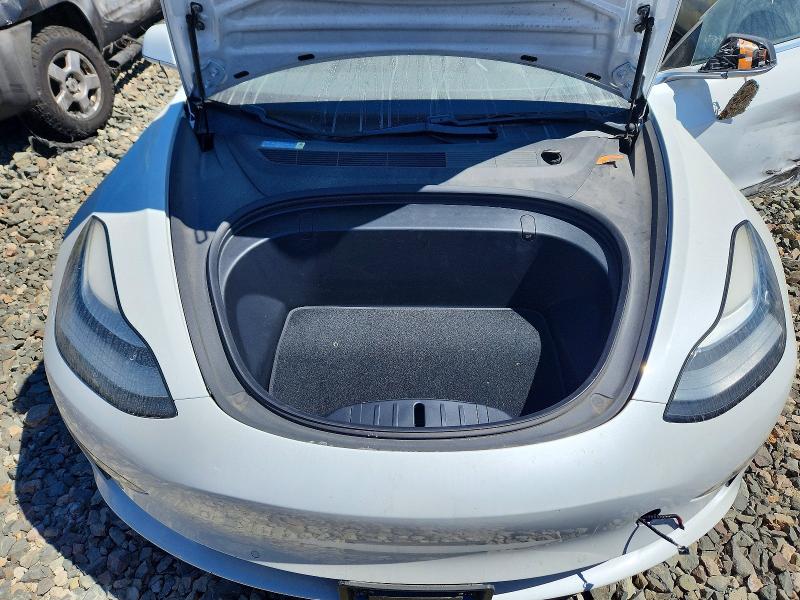 Продажа на аукционе авто 2018 Tesla Model 3, vin: 5YJ3E1EA7JF049172, номер лота: 59911236
