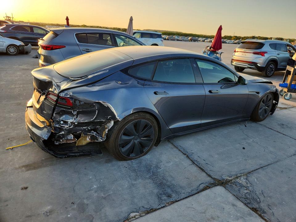 2022 Tesla Model S მანქანა იყიდება აუქციონზე, vin: 5YJSA1E58NF478188, აუქციონის ნომერი: 63874086