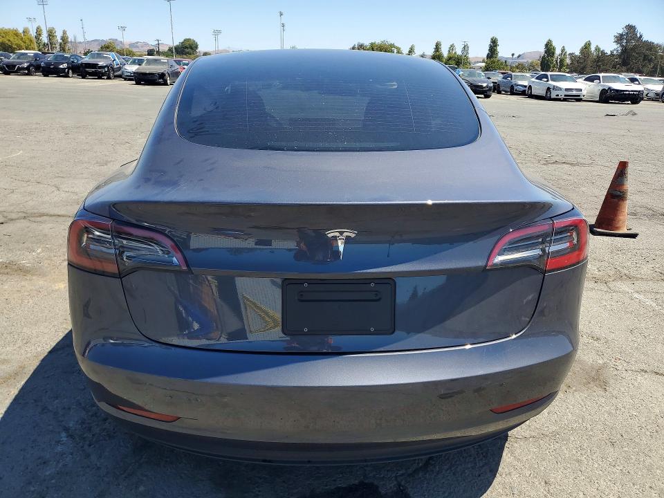 63614336 :رقم المزاد ، 5YJ3E1EA1PF707691 vin ، 2023 Tesla Model 3 مزاد بيع