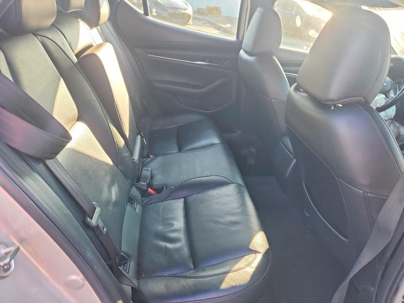 65850206 :رقم المزاد ، JM1BPBML7N1512585 vin ، 2022 Mazda 3 مزاد بيع