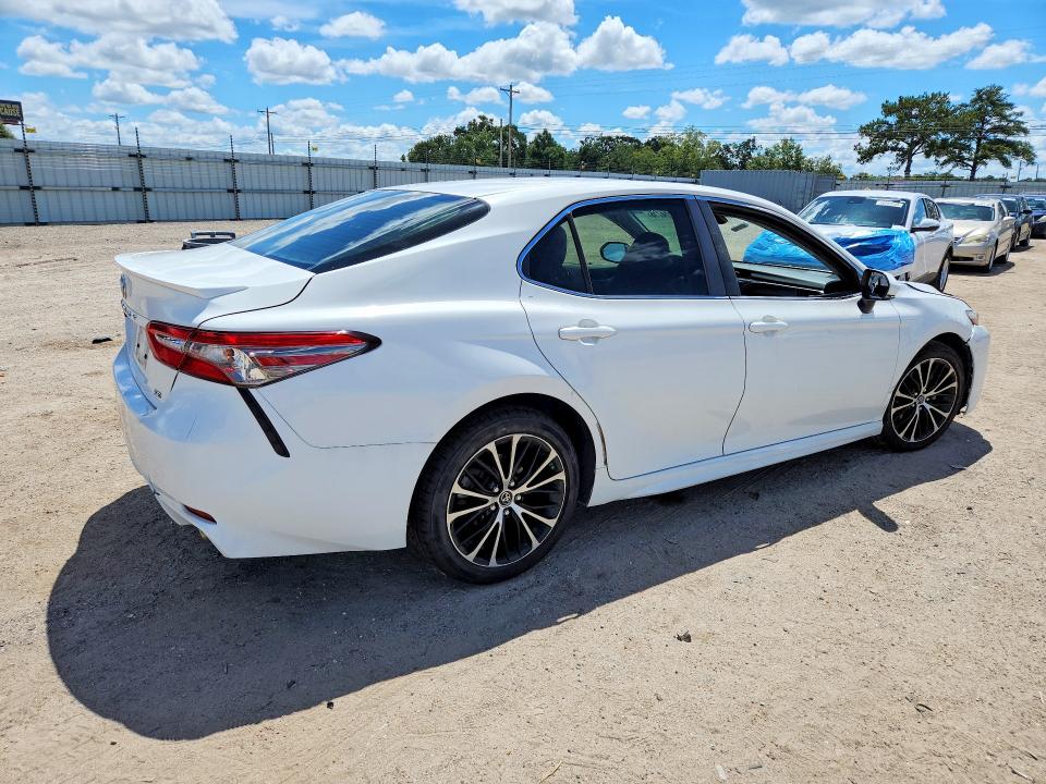 2018 Toyota Camry მანქანა იყიდება აუქციონზე, vin: JTNB11HK3J3009322, აუქციონის ნომერი: 67274716