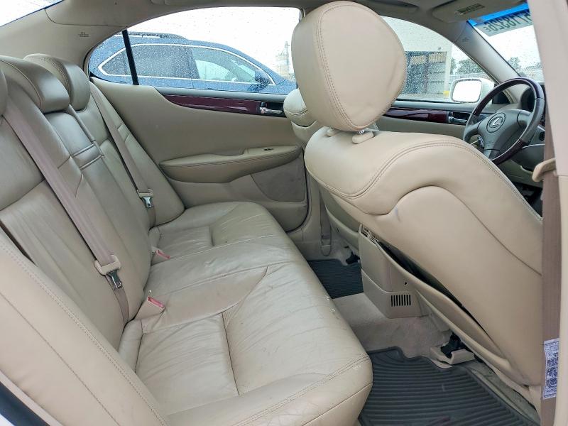 2002 Lexus Es მანქანა იყიდება აუქციონზე, vin: JTHBF30G820084270, აუქციონის ნომერი: 65718326
