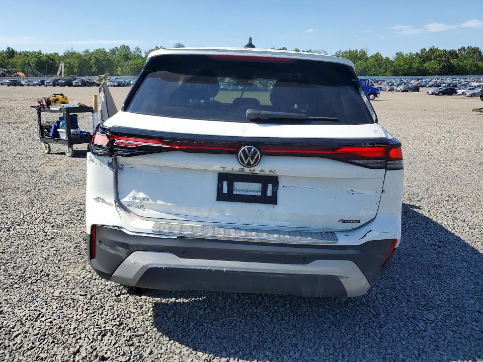 Продажа на аукционе авто 2025 Volkswagen Tiguan, vin: 3VVMR7RM5SM062940, номер лота: 63445276