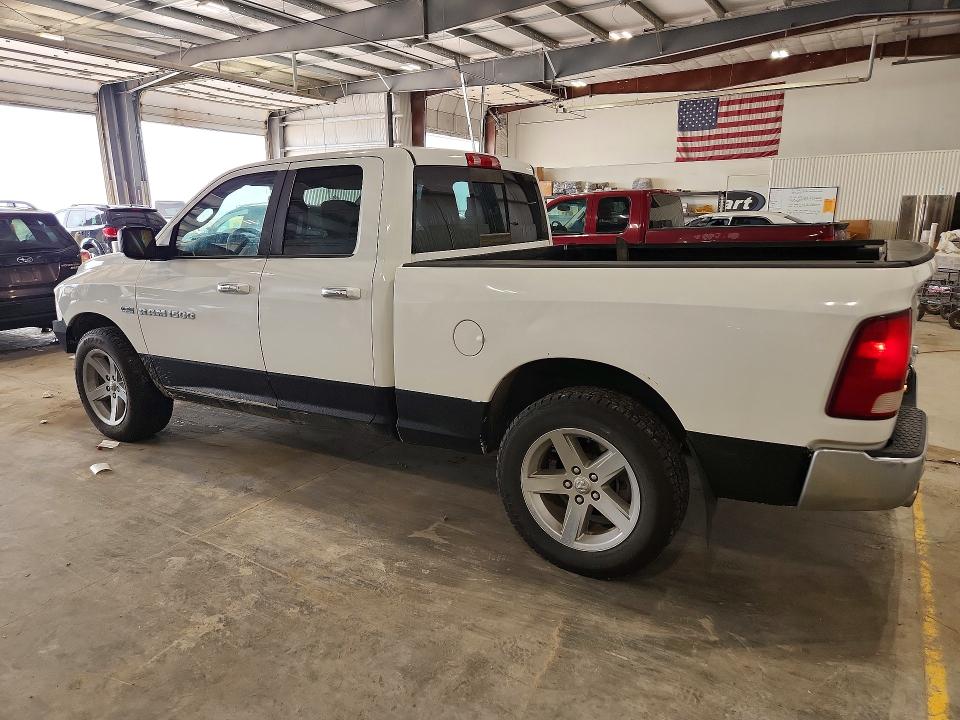 62713726 :رقم المزاد ، 1D7RV1GT8BS532138 vin ، 2011 Dodge Ram 1500 مزاد بيع