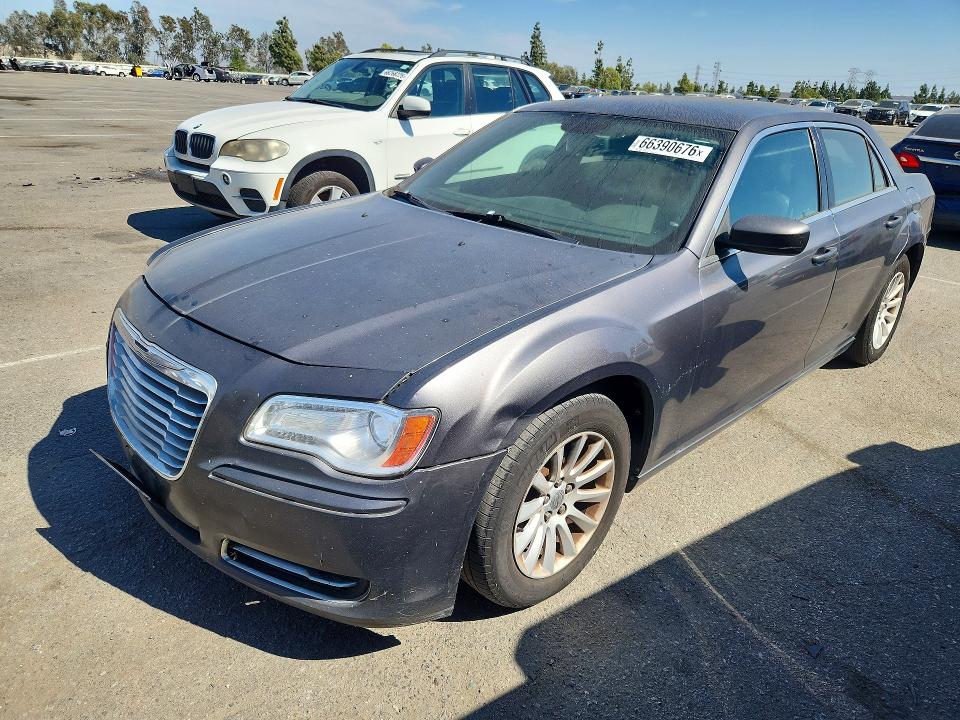Продажа на аукционе авто 2013 Chrysler 300, vin: 2C3CCAAG3DH561241, номер лота: 66390676