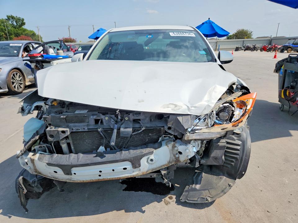 63888736 :رقم المزاد ، JM1BL1U77D1721140 vin ، 2013 Mazda 3 مزاد بيع