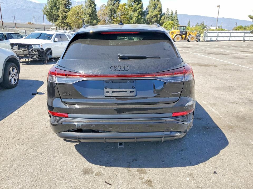 Продажа на аукционе авто 2023 Audi Q4 E-tron, vin: WA1L2BFZ3PP045714, номер лота: 66270786