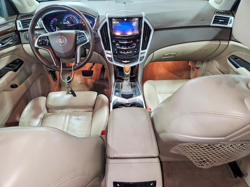 71093786 :رقم المزاد ، 3GYFNGE3XES661147 vin ، 2014 Cadillac Srx مزاد بيع