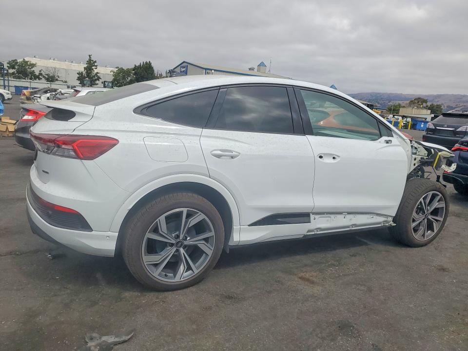 2023 Audi Q4 E-tron მანქანა იყიდება აუქციონზე, vin: WA142BFZ3PP018601, აუქციონის ნომერი: 67040556