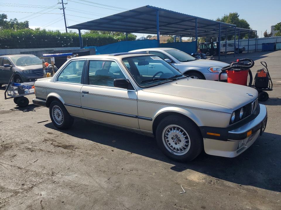 64693126 :رقم المزاد ، WBAAB5405G9684178 vin ، 1986 Bmw 325 مزاد بيع