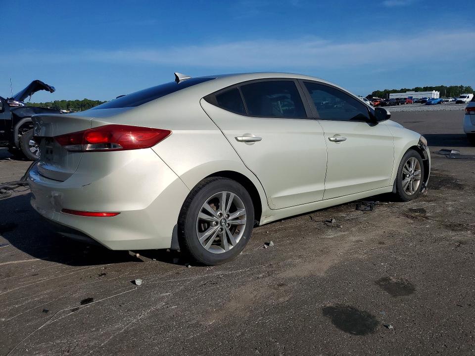2017 Hyundai Elantra მანქანა იყიდება აუქციონზე, vin: 5NPD84LF4HH200010, აუქციონის ნომერი: 65338706