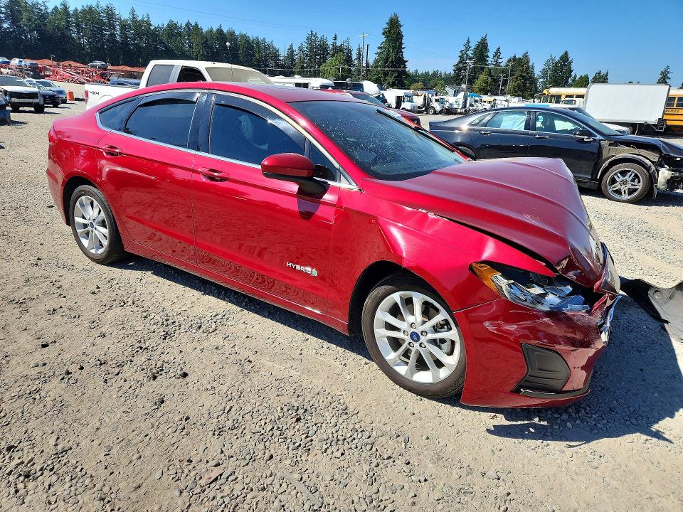 Продажа на аукционе авто 2019 Ford Fusion, vin: 3FA6P0LU0KR179718, номер лота: 65933916