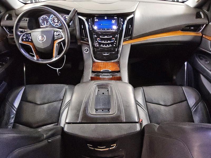65490296 :رقم المزاد ، 1GYS4CKJ9FR144004 vin ، 2015 Cadillac Escalade مزاد بيع