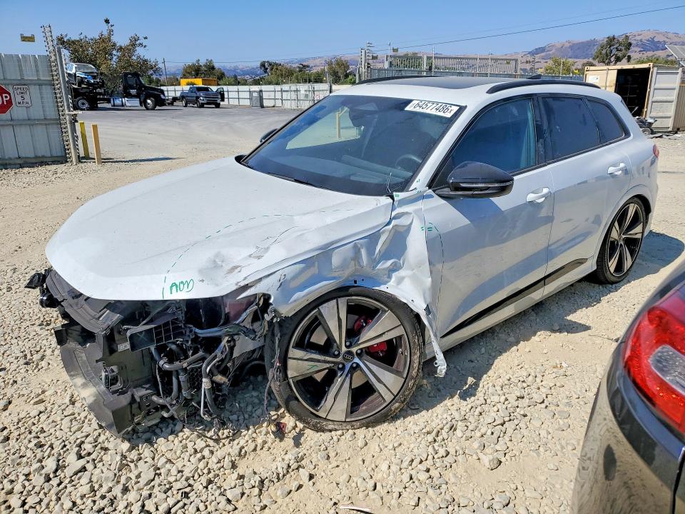 2025 Audi Sq5 მანქანა იყიდება აუქციონზე, vin: WA135AGU9S2107336, აუქციონის ნომერი: 64577486