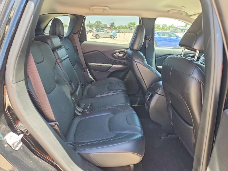 66451516 :رقم المزاد ، 1C4PJMDN2KD180716 vin ، 2019 Jeep Cherokee مزاد بيع