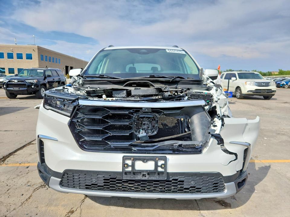 Продаж на аукціоні авто 2023 Honda Pilot, vin: 5FNYG1H81PB001510, номер лоту: 64447476