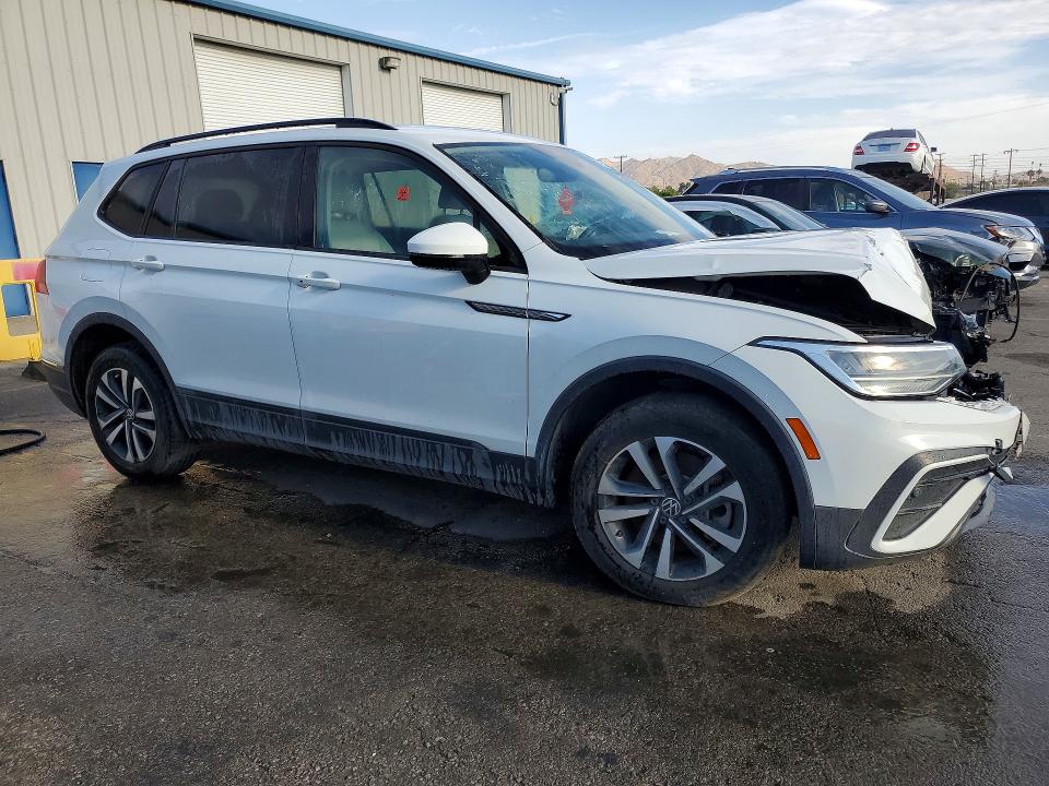2023 Volkswagen Tiguan მანქანა იყიდება აუქციონზე, vin: 3VVRB7AX2PM065348, აუქციონის ნომერი: 66282936
