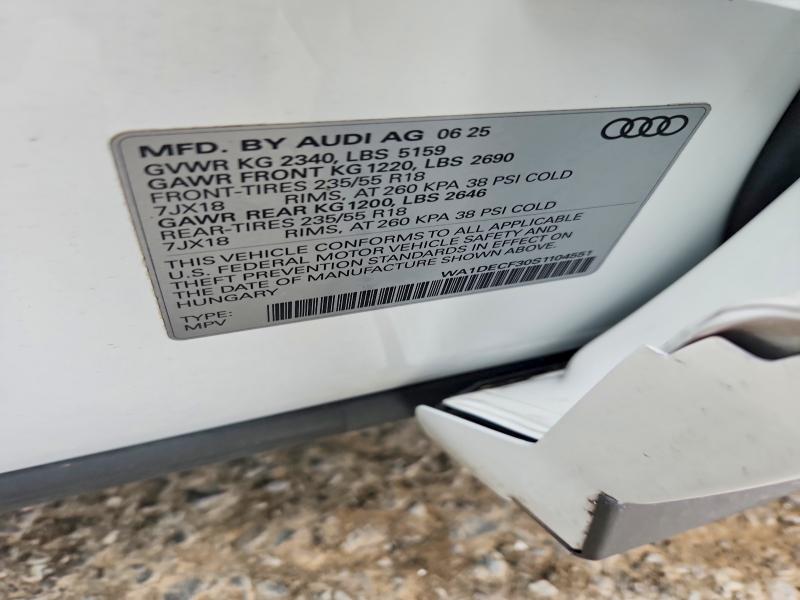 Продажа на аукционе авто 2025 Audi Q3, vin: WA1DECF30S1104551, номер лота: 65997926