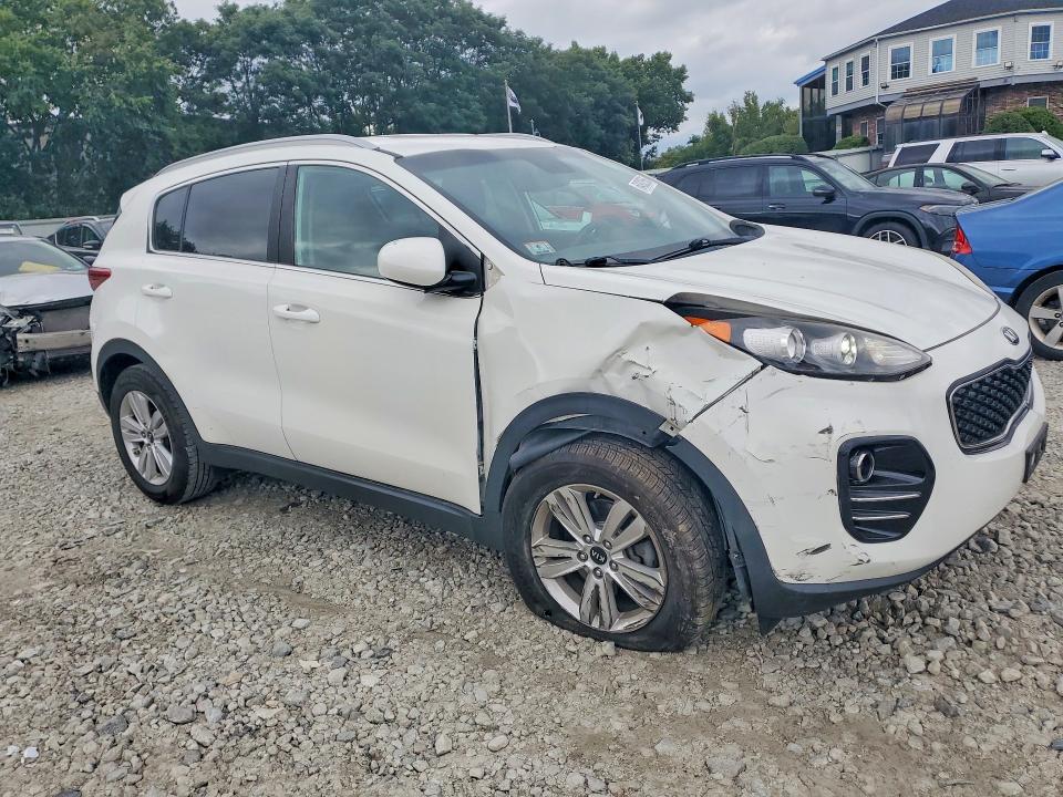 Продаж на аукціоні авто 2017 Kia Sportage, vin: KNDPMCAC8H7241336, номер лоту: 64932566