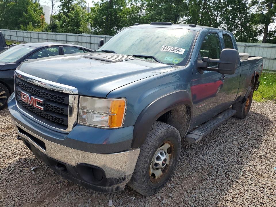63795606 :رقم المزاد ، 1GT22ZCG8BZ431426 vin ، 2011 Gmc Sierra مزاد بيع