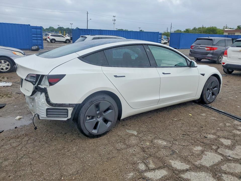 65259236 :رقم المزاد ، 5YJ3E1EB1NF184016 vin ، 2022 Tesla Model 3 مزاد بيع