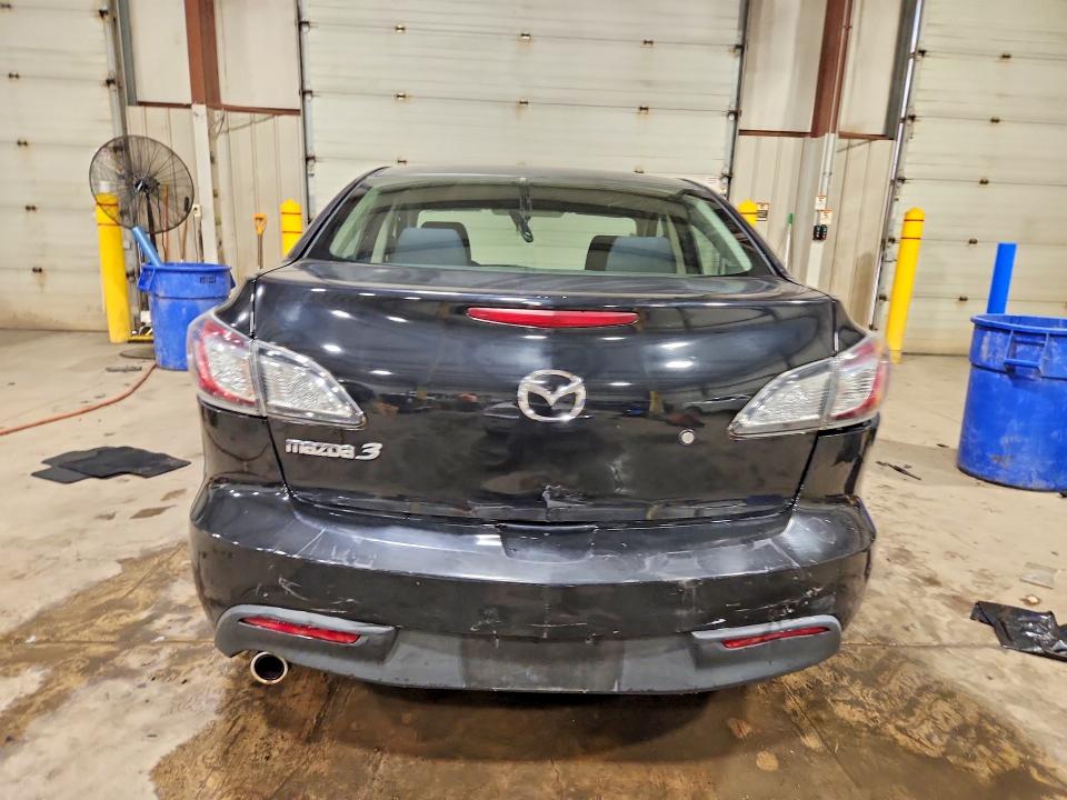 64565656 :رقم المزاد ، JM1BL1SF9A1223821 vin ، 2010 Mazda 3 مزاد بيع