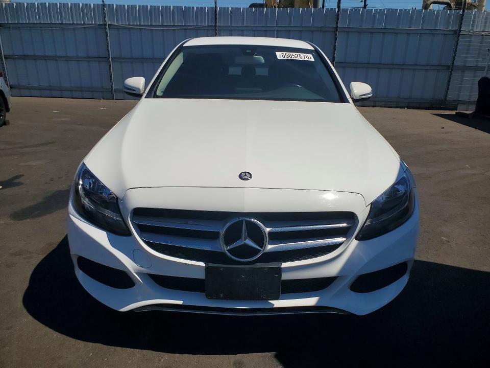 2016 Mercedes-benz C მანქანა იყიდება აუქციონზე, vin: 55SWF4JBXGU168402, აუქციონის ნომერი: 65052876