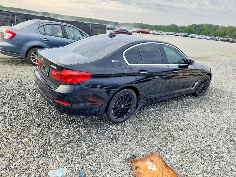 2018 Bmw 530e მანქანა იყიდება აუქციონზე, vin: WBAJA9C57JB033206, აუქციონის ნომერი: 65861916