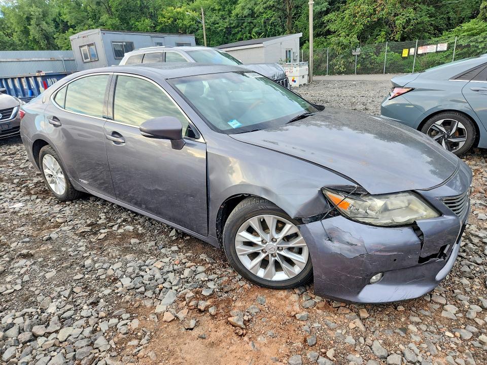 63368146 :رقم المزاد ، JTHBW1GG6F2080416 vin ، 2015 Lexus Es مزاد بيع