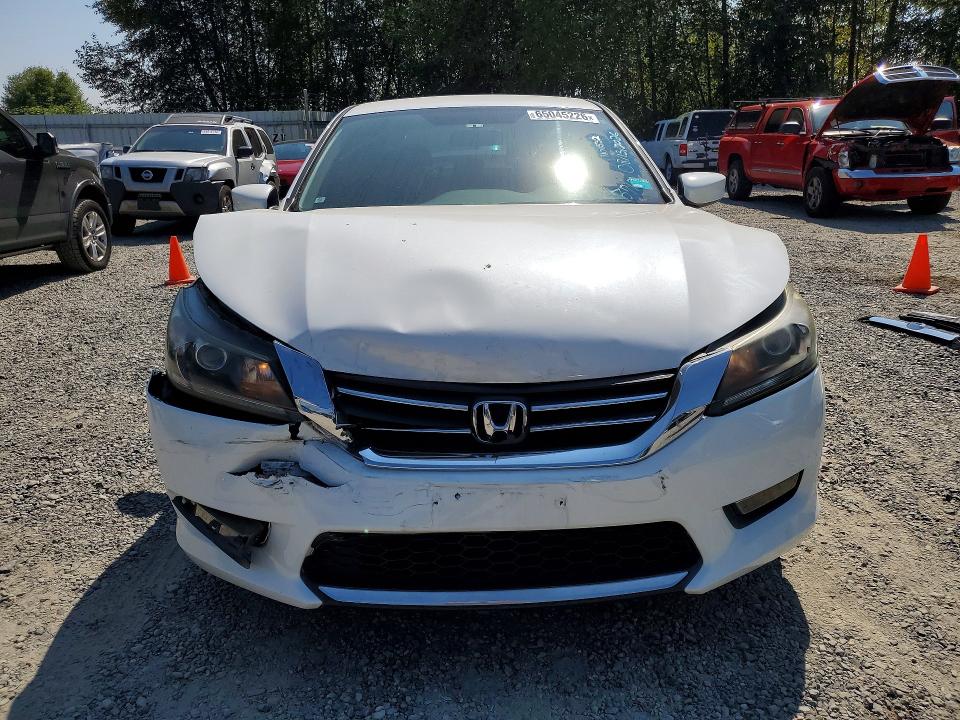 Продажа на аукционе авто 2015 Honda Accord, vin: 1HGCR2F51FA193717, номер лота: 65045226