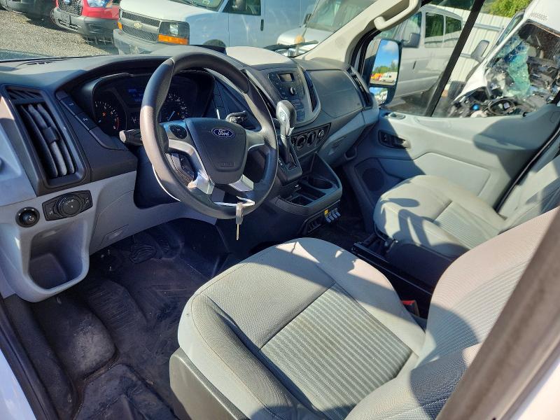 70894666 :رقم المزاد ، 1FTYE2YM7HKB51831 vin ، 2017 Ford Transit مزاد بيع