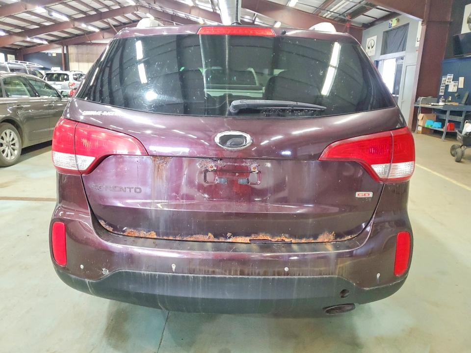 2014 Kia Sorento მანქანა იყიდება აუქციონზე, vin: 5XYKTCA62EG489040, აუქციონის ნომერი: 67574386