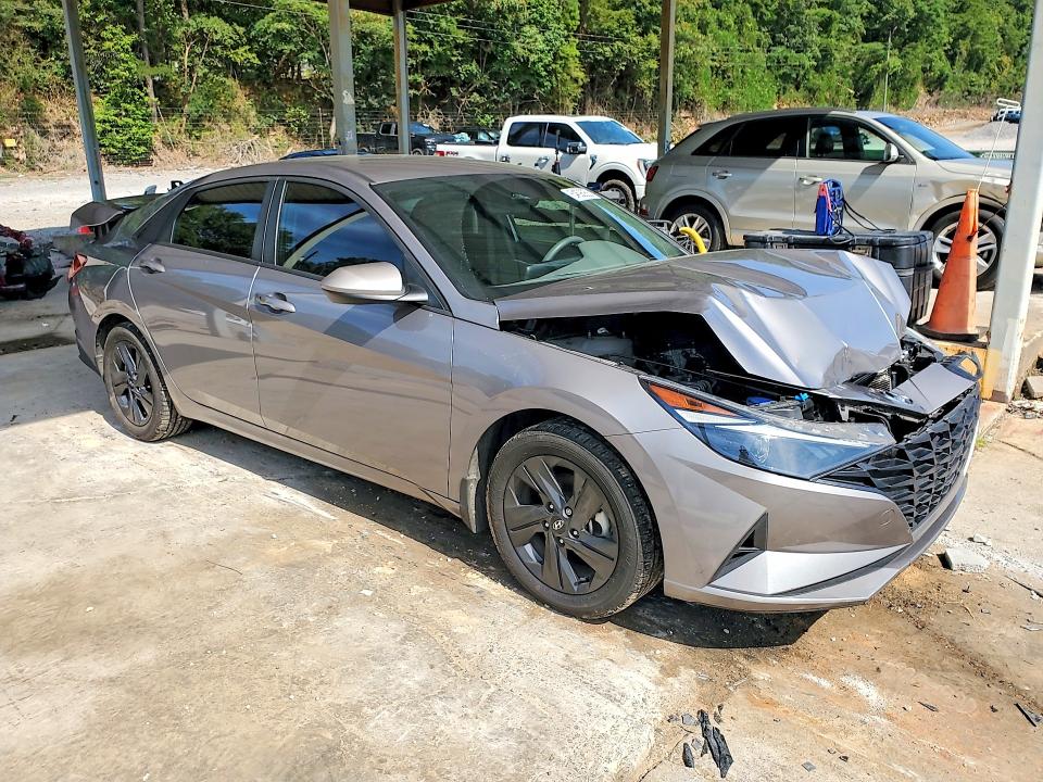 2022 Hyundai Elantra მანქანა იყიდება აუქციონზე, vin: KMHLM4AG6NU359448, აუქციონის ნომერი: 64696256