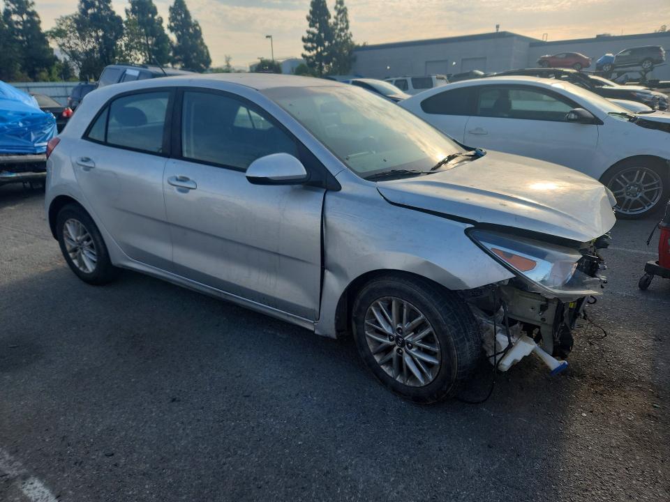 Продажа на аукционе авто 2018 Kia Rio, vin: 3KPA35AB1JE073301, номер лота: 64671506