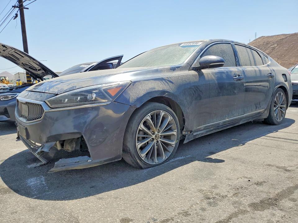64682696 :رقم المزاد ، KNALC4J19H5091848 vin ، 2017 Kia Cadenza مزاد بيع