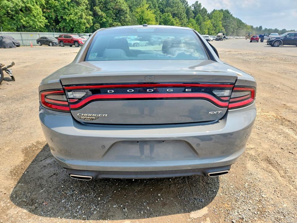 63334306 :رقم المزاد ، 2C3CDXBG0JH173717 vin ، 2018 Dodge Charger مزاد بيع