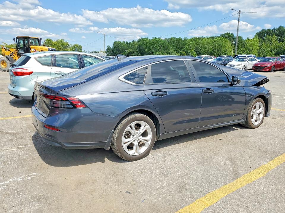 2025 Honda Accord მანქანა იყიდება აუქციონზე, vin: 1HGCY1F29SA032240, აუქციონის ნომერი: 63802656