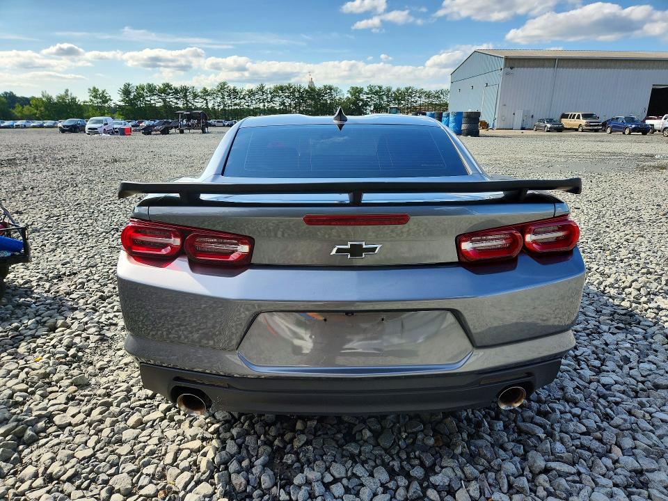 62359056 :رقم المزاد ، 1G1FB1RX4N0121799 vin ، 2022 Chevrolet Camaro مزاد بيع