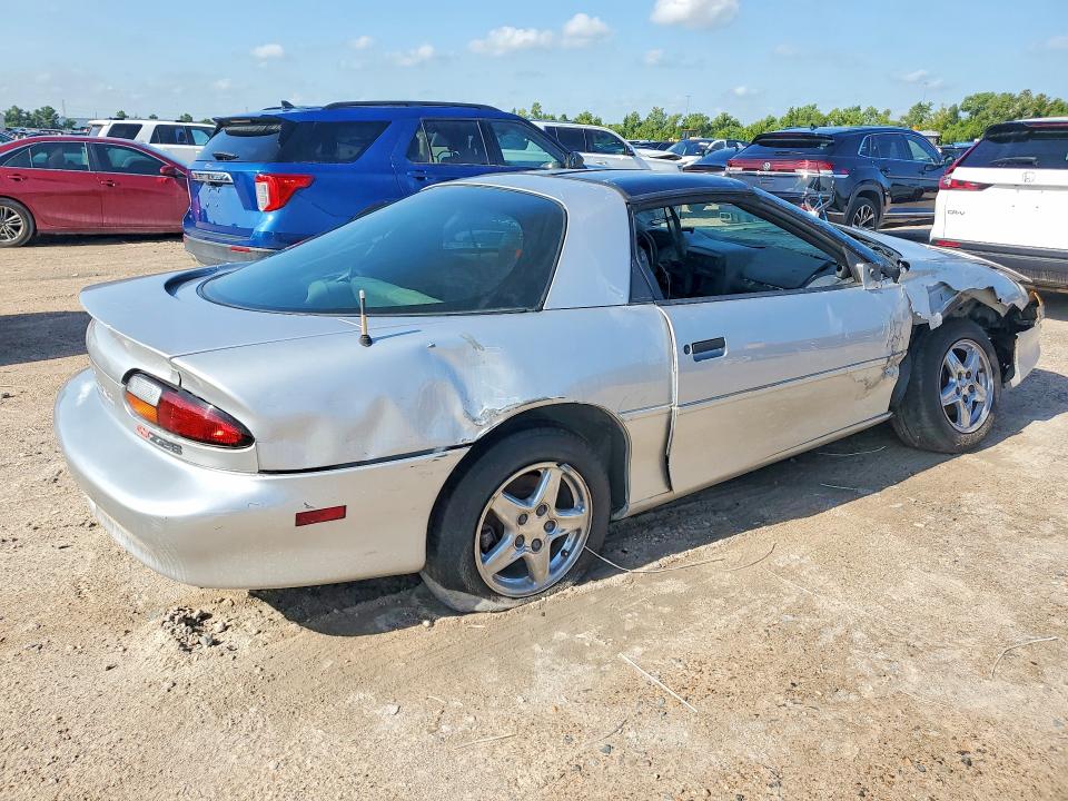 64415446 :رقم المزاد ، 2G1FP22P8V2126049 vin ، 1997 Chevrolet Camaro مزاد بيع
