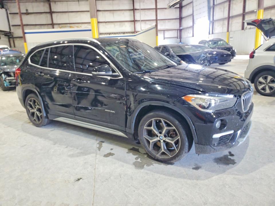 Aukcja sprzedaży 2017 Bmw X1, vin: WBXHT3C31H5F77402, numer aukcji: 64055536