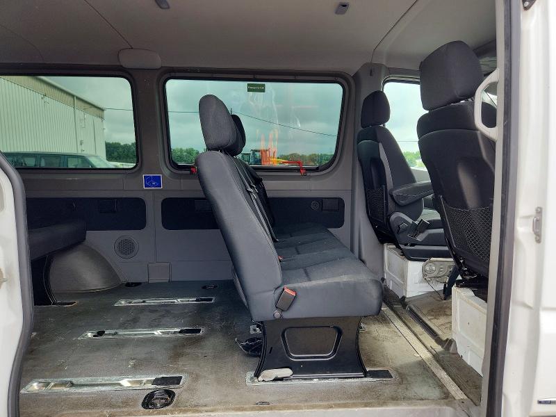 64437816 :رقم المزاد ، 8BRPE7DD8GE123238 vin ، 2016 Mercedes-benz Sprinter مزاد بيع