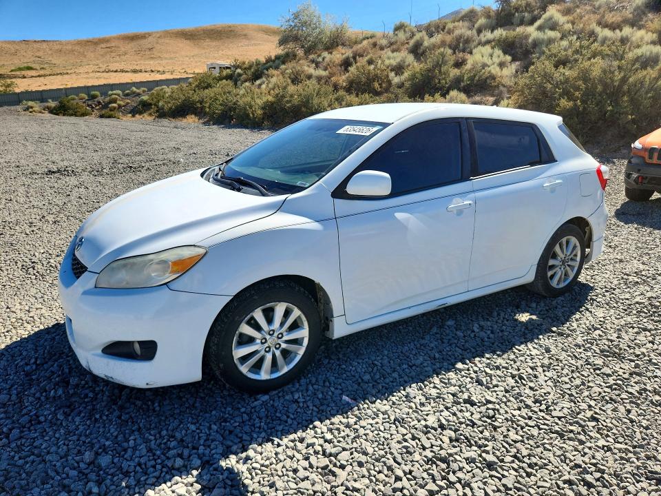 63545626 :رقم المزاد ، 2T1KU4EE8AC309585 vin ، 2010 Toyota Matrix مزاد بيع