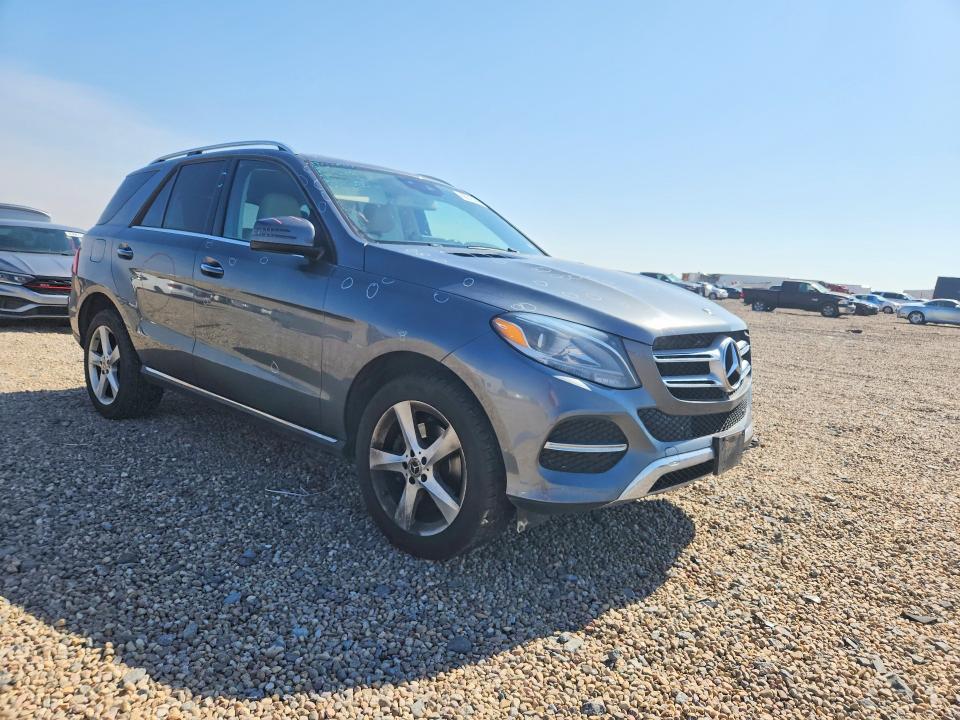 63513146 :رقم المزاد ، 4JGDA5HB0JB000549 vin ، 2018 Mercedes-benz Gle مزاد بيع