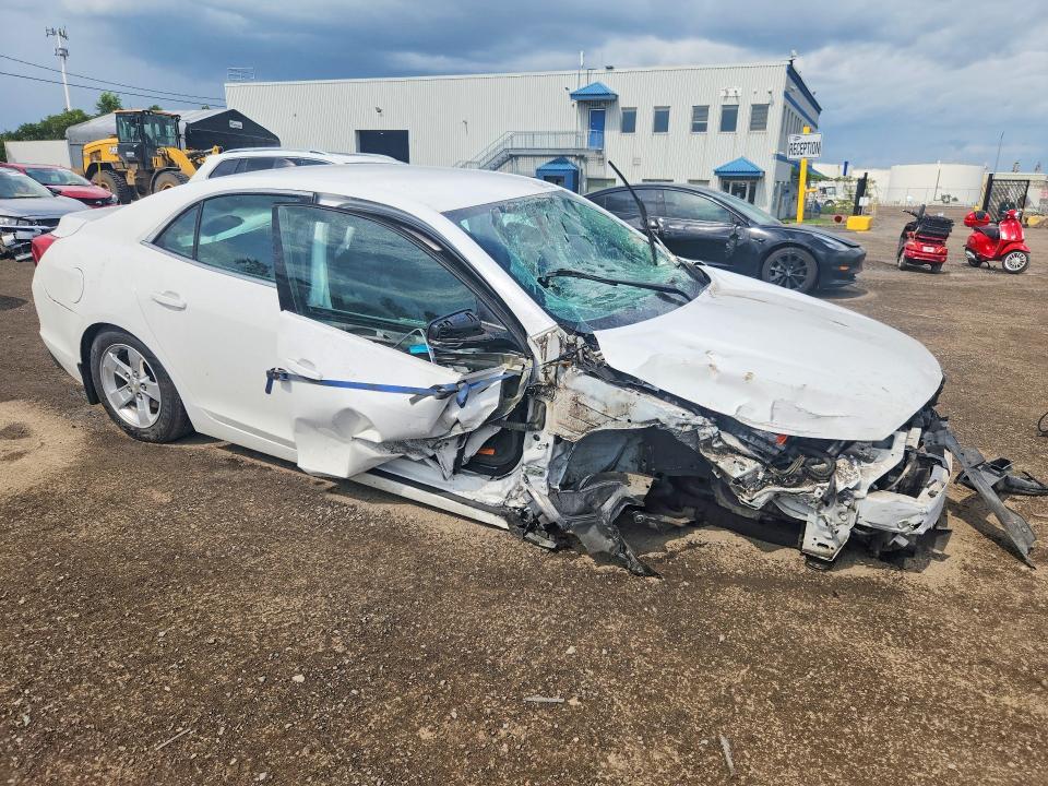 Продажа на аукционе авто 2013 Chevrolet Malibu, vin: 1G11B5SA2DF327657, номер лота: 63614356