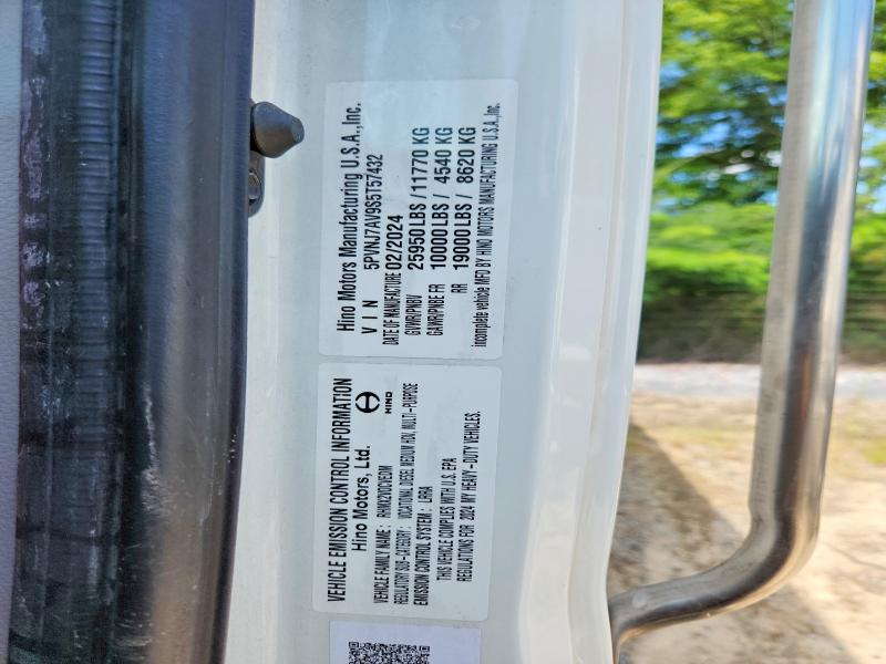 Продажа на аукционе авто 2025 Hino Hino L6, vin: 5PVNJ7AV9S5T57432, номер лота: 63358106