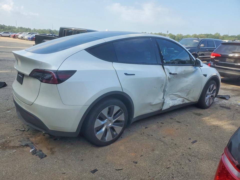 65716556 :رقم المزاد ، 7SAYGDED8PF934942 vin ، 2023 Tesla Model Y مزاد بيع
