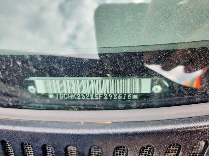 Продажа на аукционе авто 2005 Chevrolet Silverado, vin: 1GCHK23285F898616, номер лота: 65720206