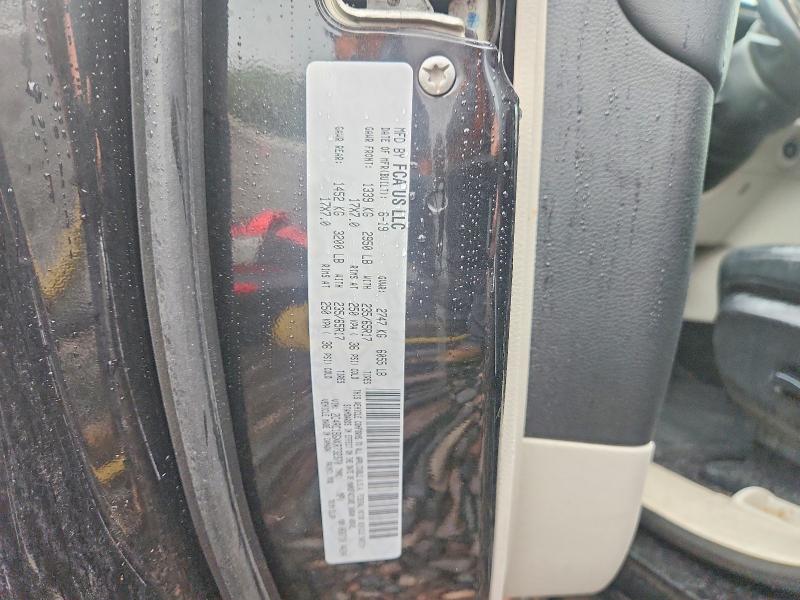 64280566 :رقم المزاد ، 2C4RC1BGXKR732370 vin ، 2019 Chrysler Pacifica مزاد بيع