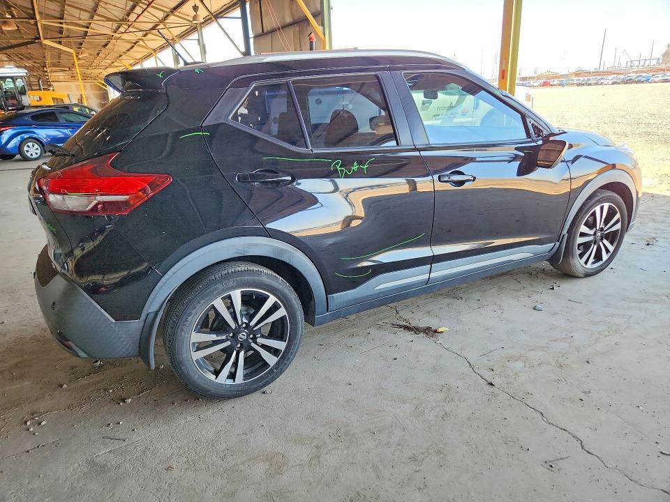 65525446 :رقم المزاد ، 3N1CP5DV2LL484694 vin ، 2020 Nissan Kicks مزاد بيع